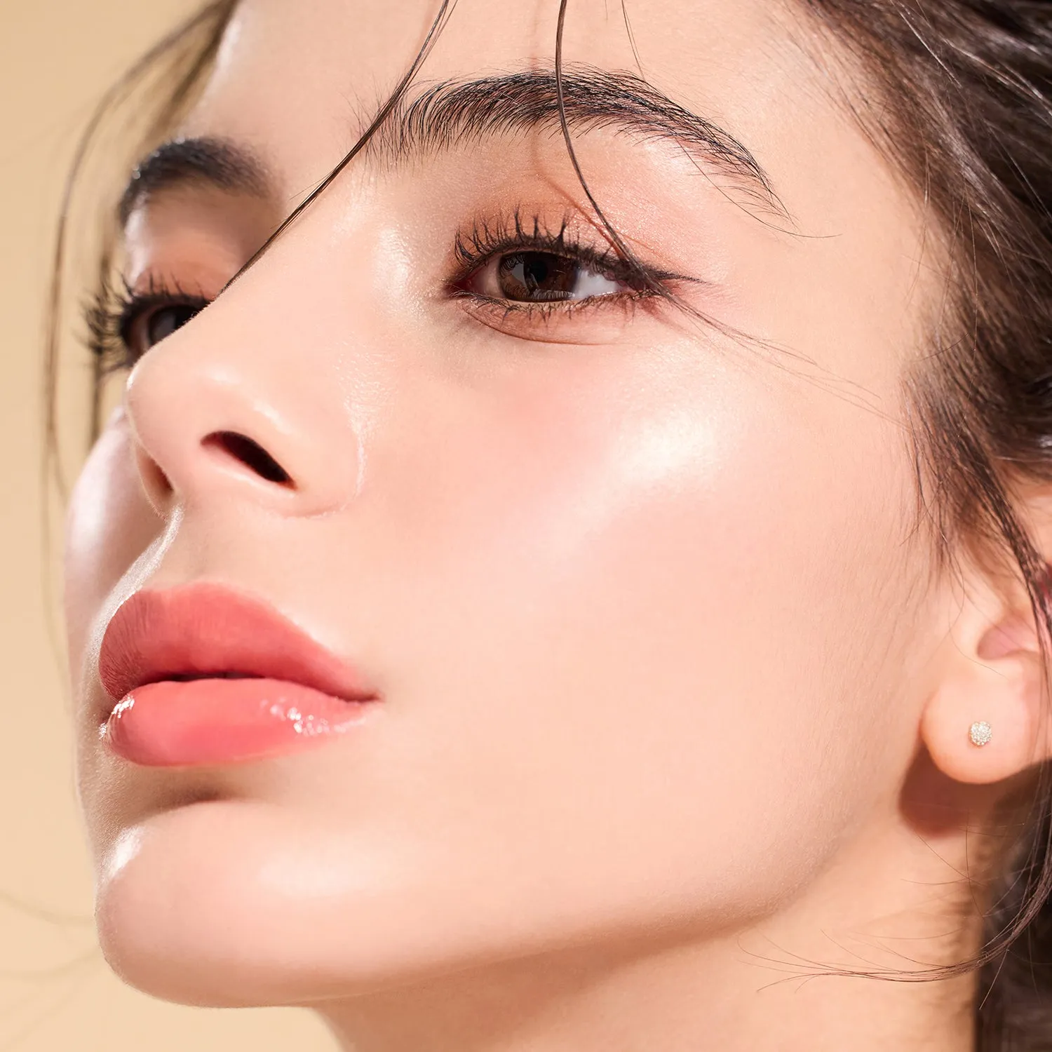 Dear Dahlia Skin Luminous Highlighter Bliss Beige vegan glow