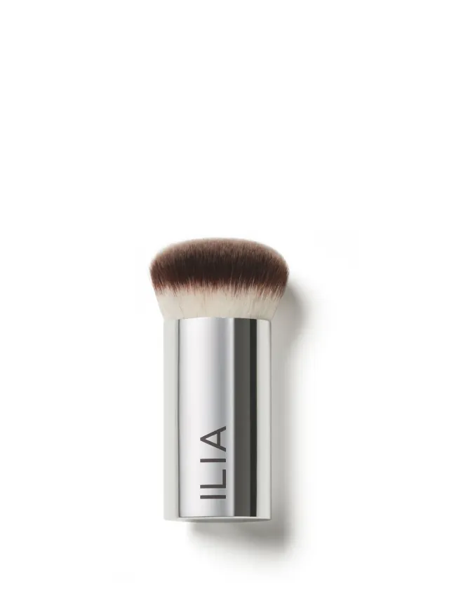 ILIA Beauty Perfecting Buff Brush make-up kwast vegan