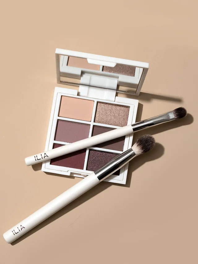 ILIA Shadow Brush oogschaduwkwast vegan hout