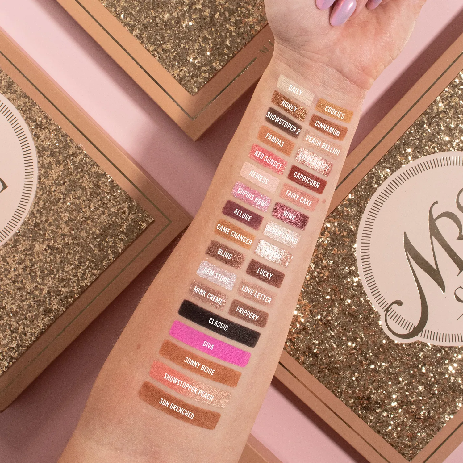 BPerfect Mrs Glam Showstopper II Oogschaduw Palette 25 kleuren