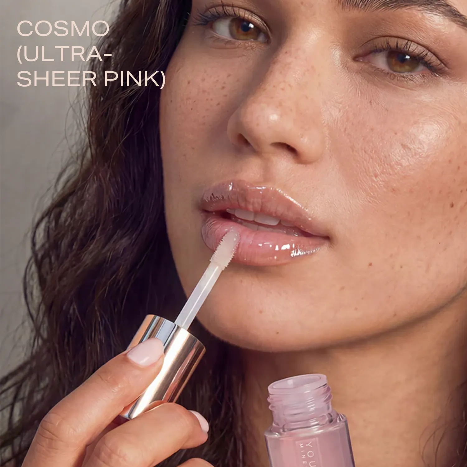 Youngblood EverGlow Lip Oil Cosmo 4,5 ml