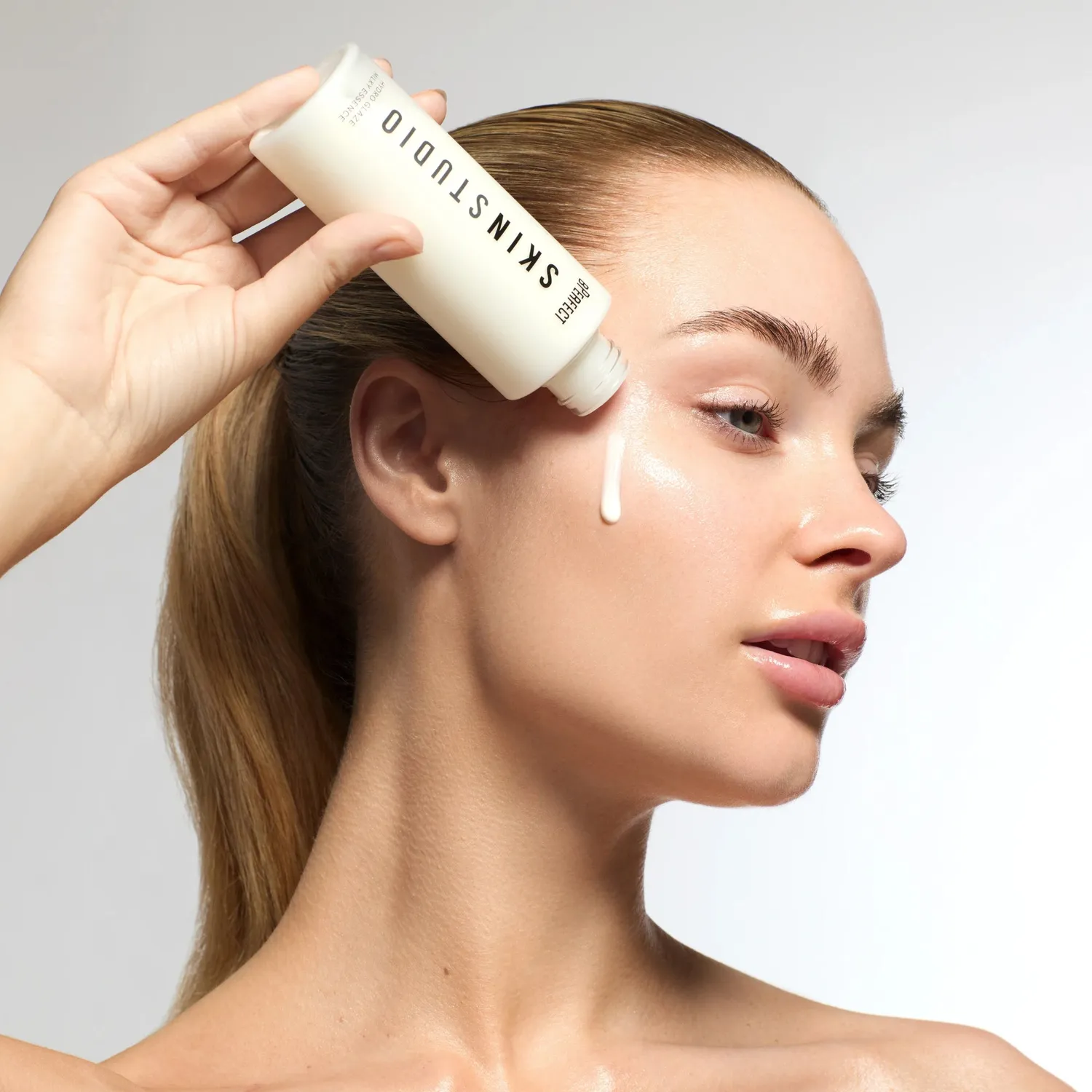 BPerfect Skin Studio Hydro Glaze Milky Essence 120ml hydraterend