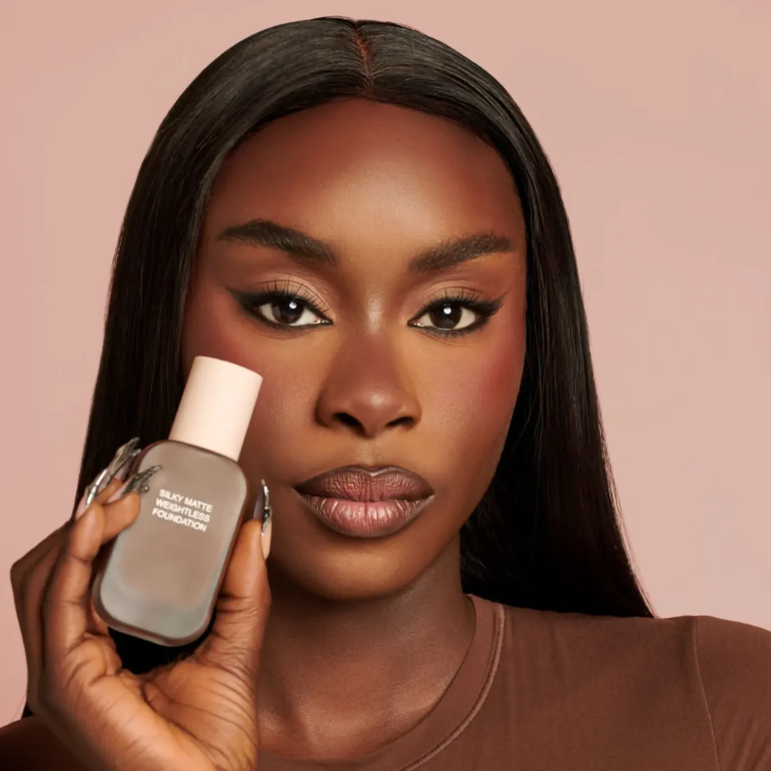BPerfect HNB Silky Matte Weightless Foundation MF1N licht mat