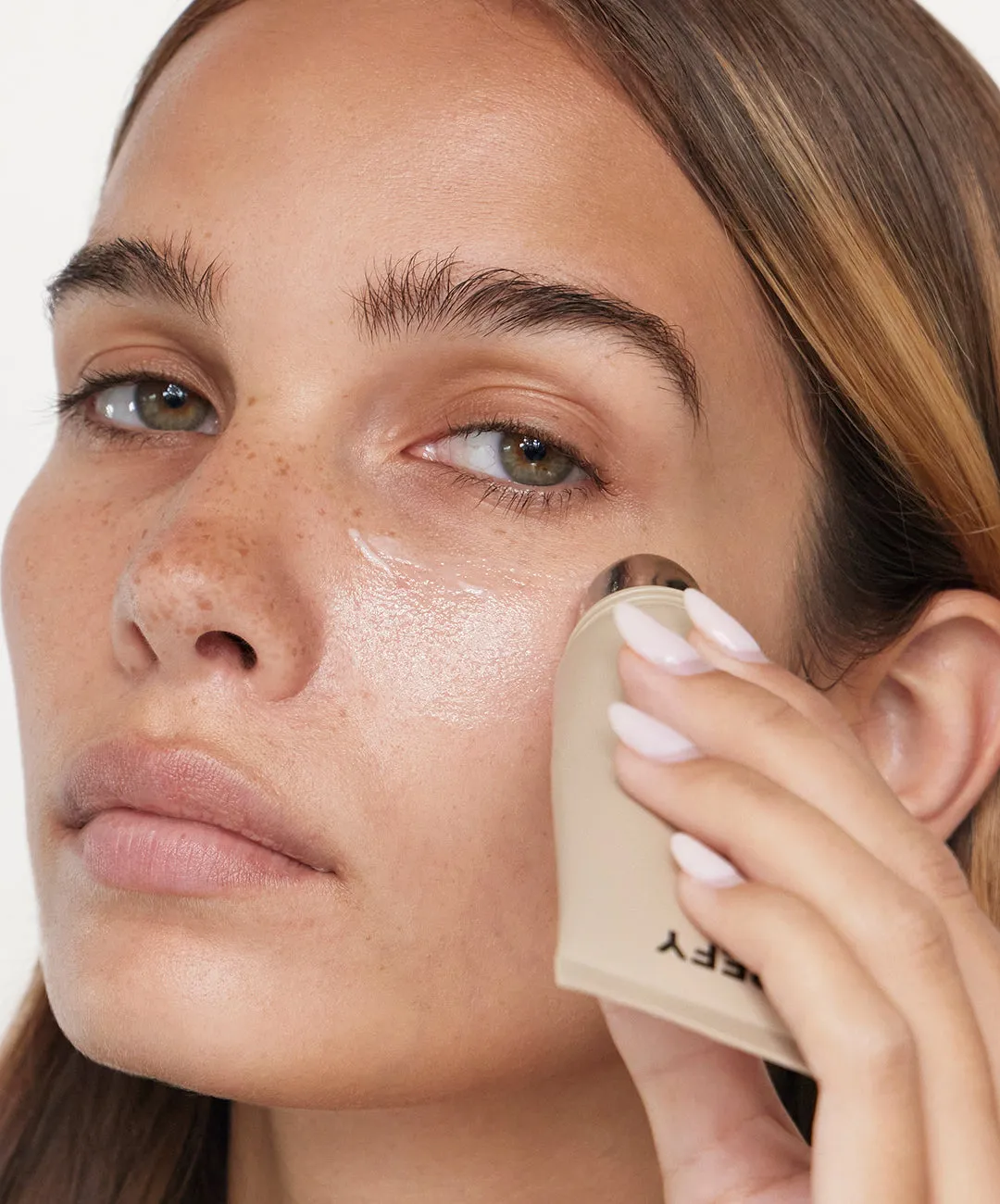REFY Blur and Hydrate Primer gel-crème glanscontrole