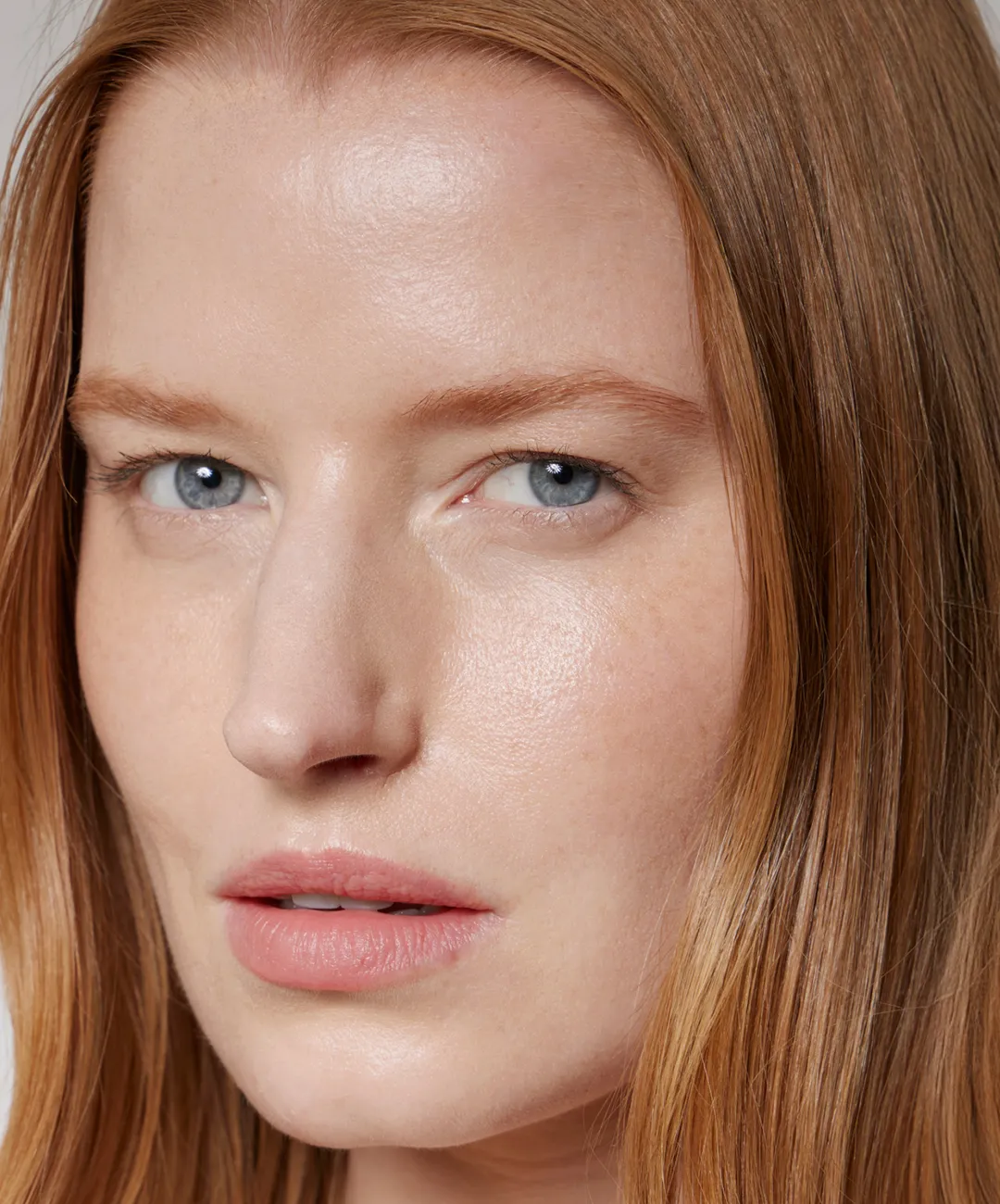 REFY Brow Tint wenkbrauwgel met zachte tint