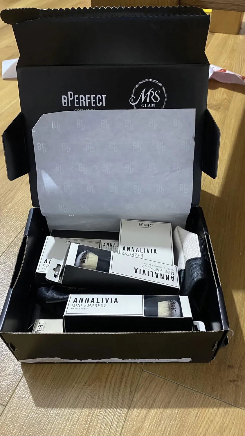 BPerfect x Annalivia The Collection make-up set compleet vegan