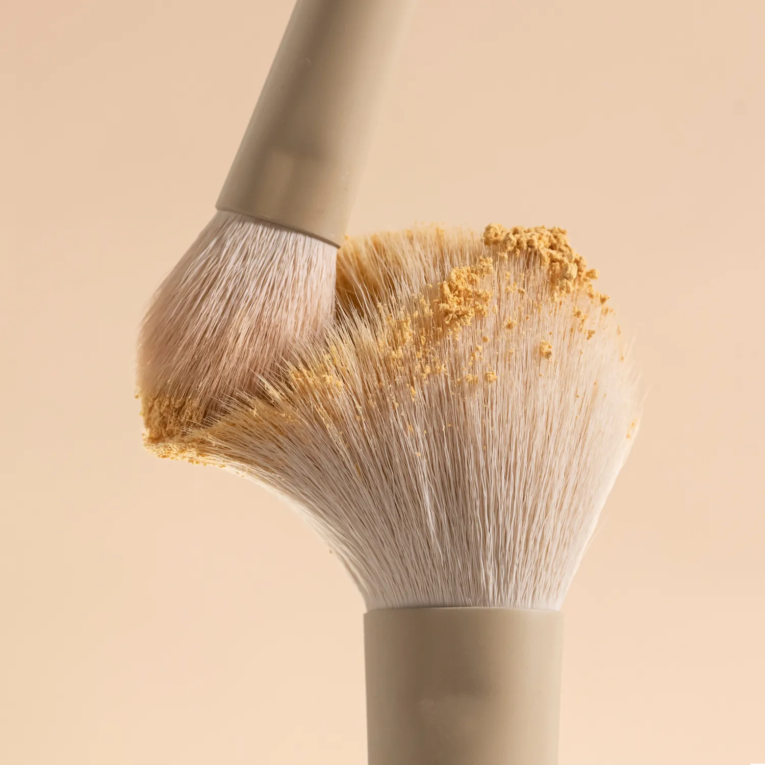 BPerfect Katie Daley Perfect Powder Setting Brush Duo vegan