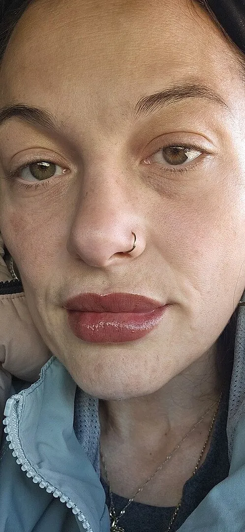 Wonderskin Wonder Blading All-Day lip stain waterproof