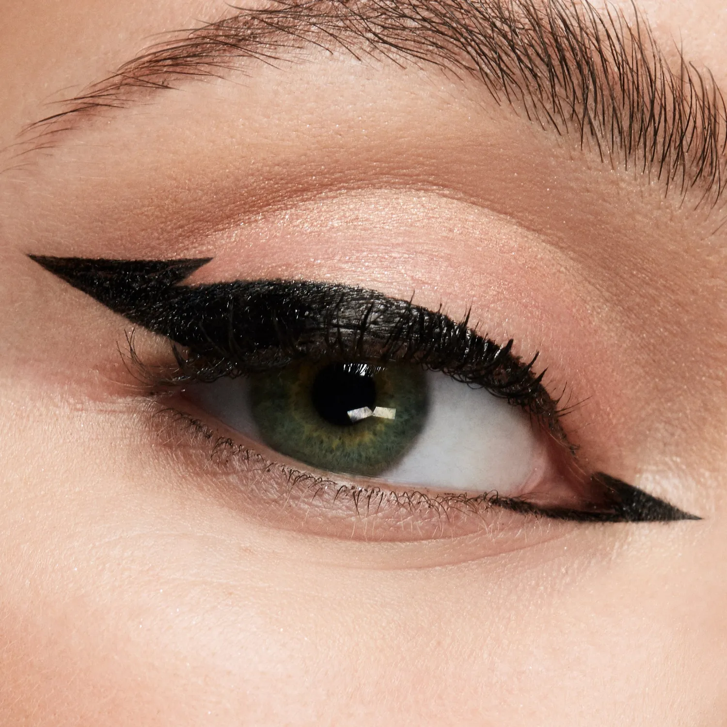 Stila Stay All Day Mini vloeibare eyeliner Intense Black waterproof