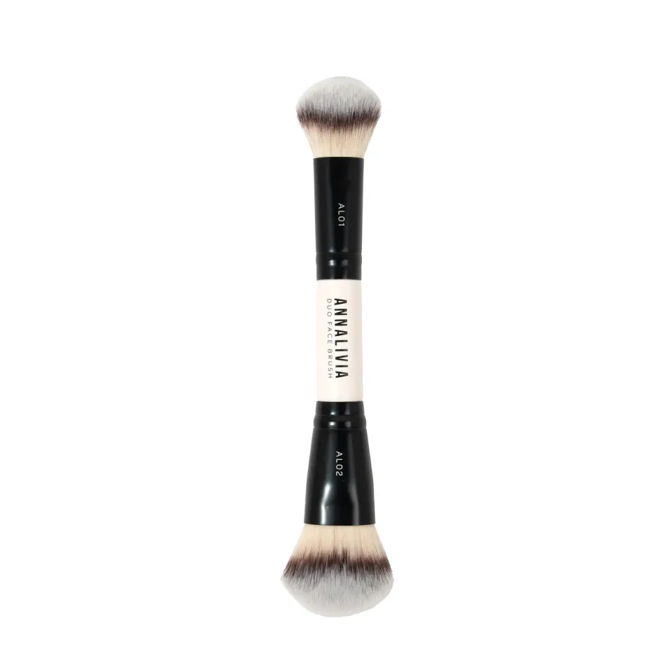 BPerfect x Annalivia Duo Face Brush blushkwast dubbelzijdig