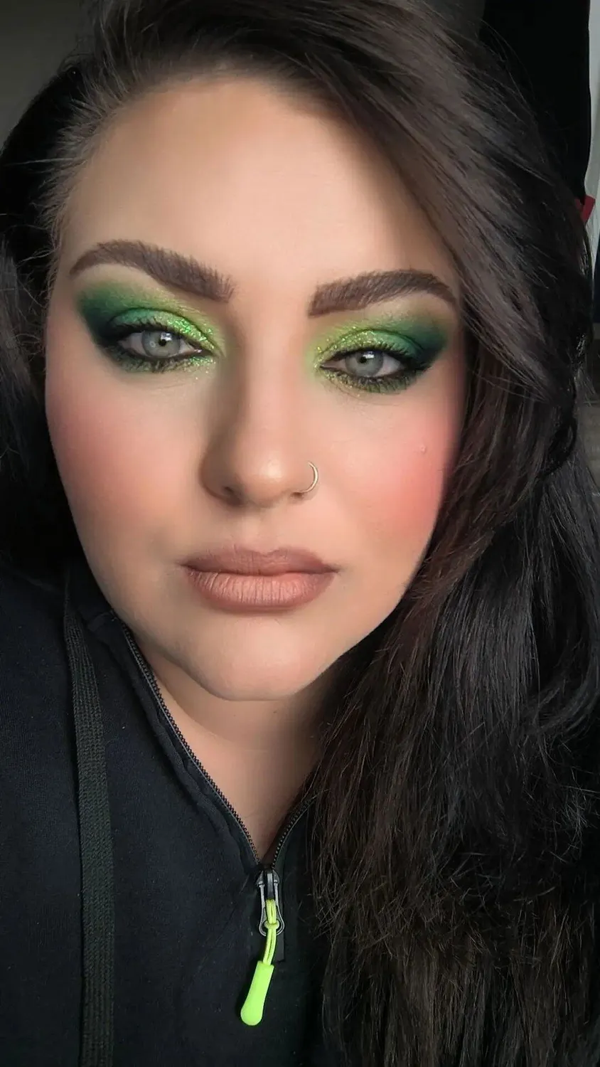 BPerfect Carnival III Love Tahiti Palette oogschaduw 64g