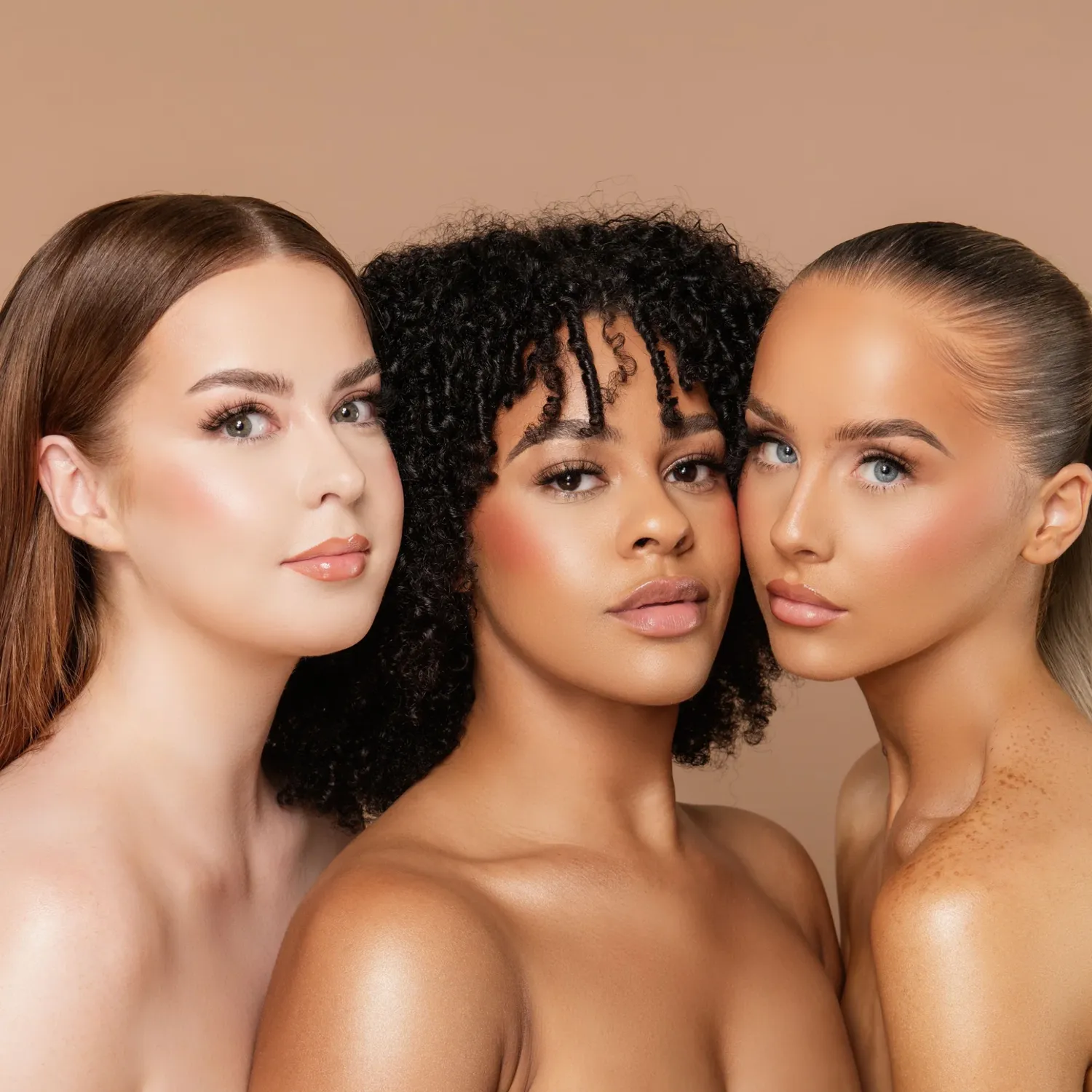 BPerfect BYCC Polished Face Palette gezichtspalette Light