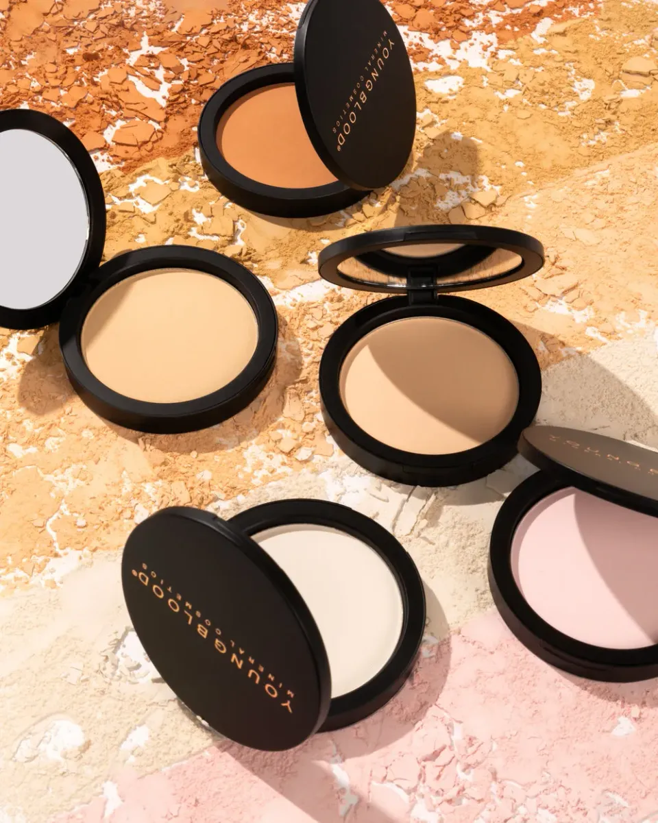 Youngblood Pressed Mineral Rice Powder gezichtspoeder mat