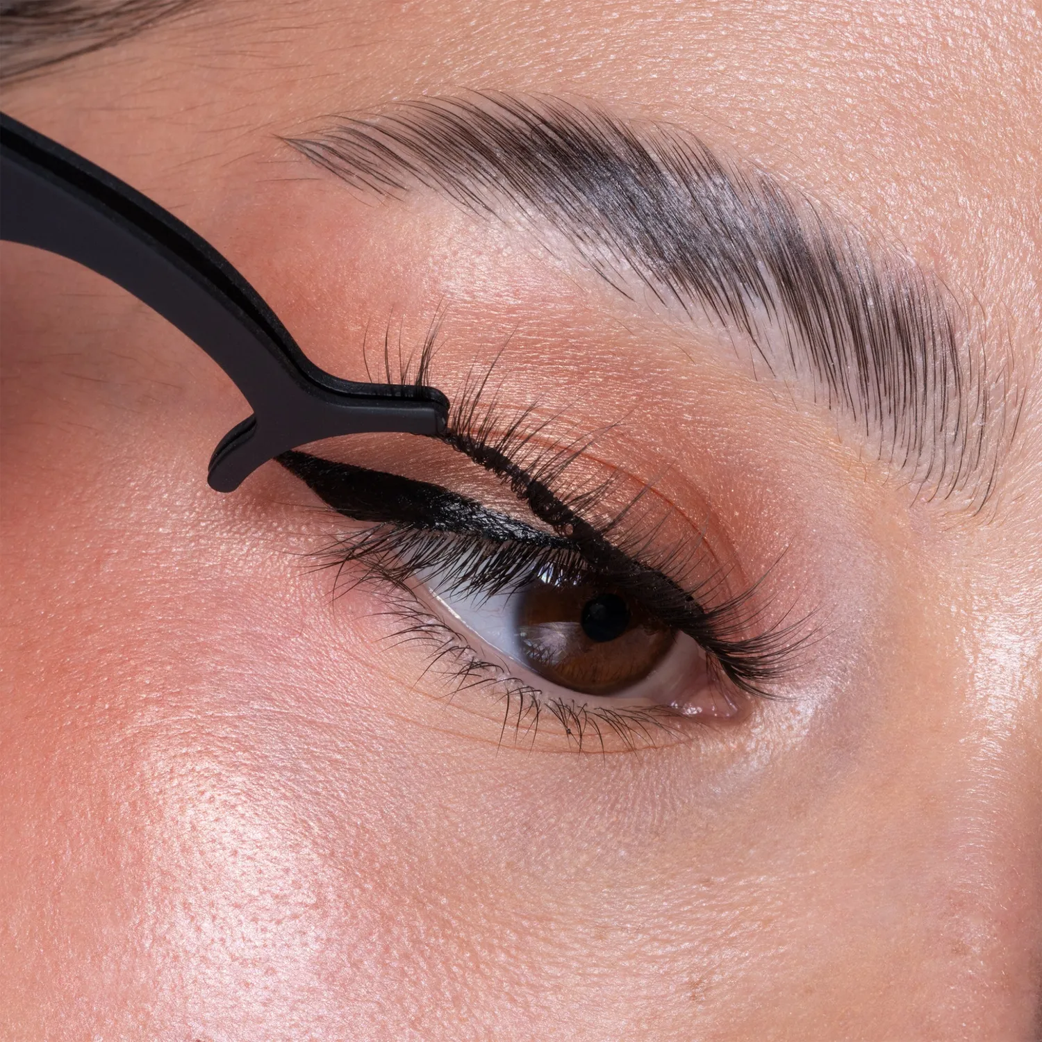 BPerfect BYCC Lash Glue Liner Pen zwart sneldrogend