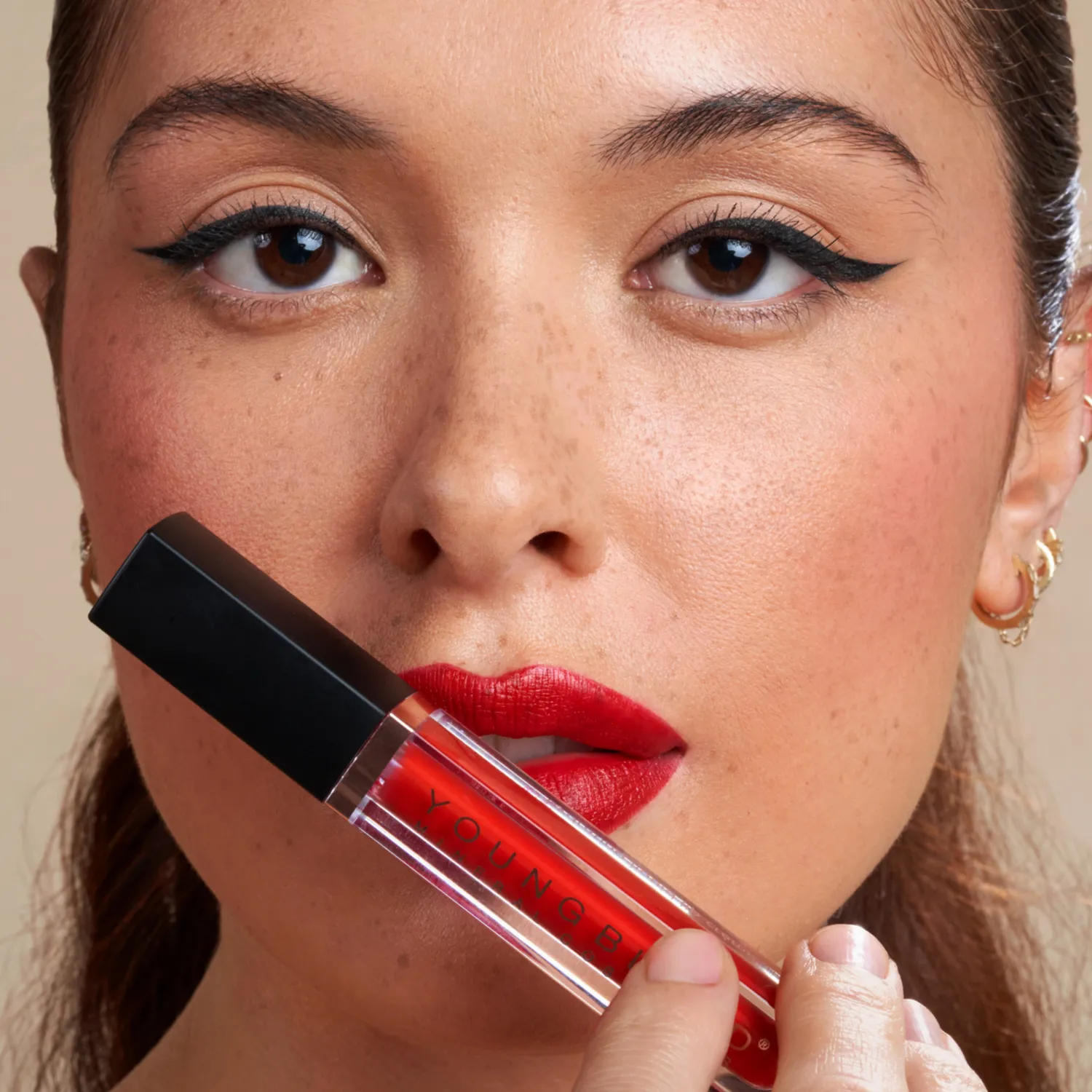 Youngblood Hydrating Liquid Lip Crème vloeibare lipstick mat