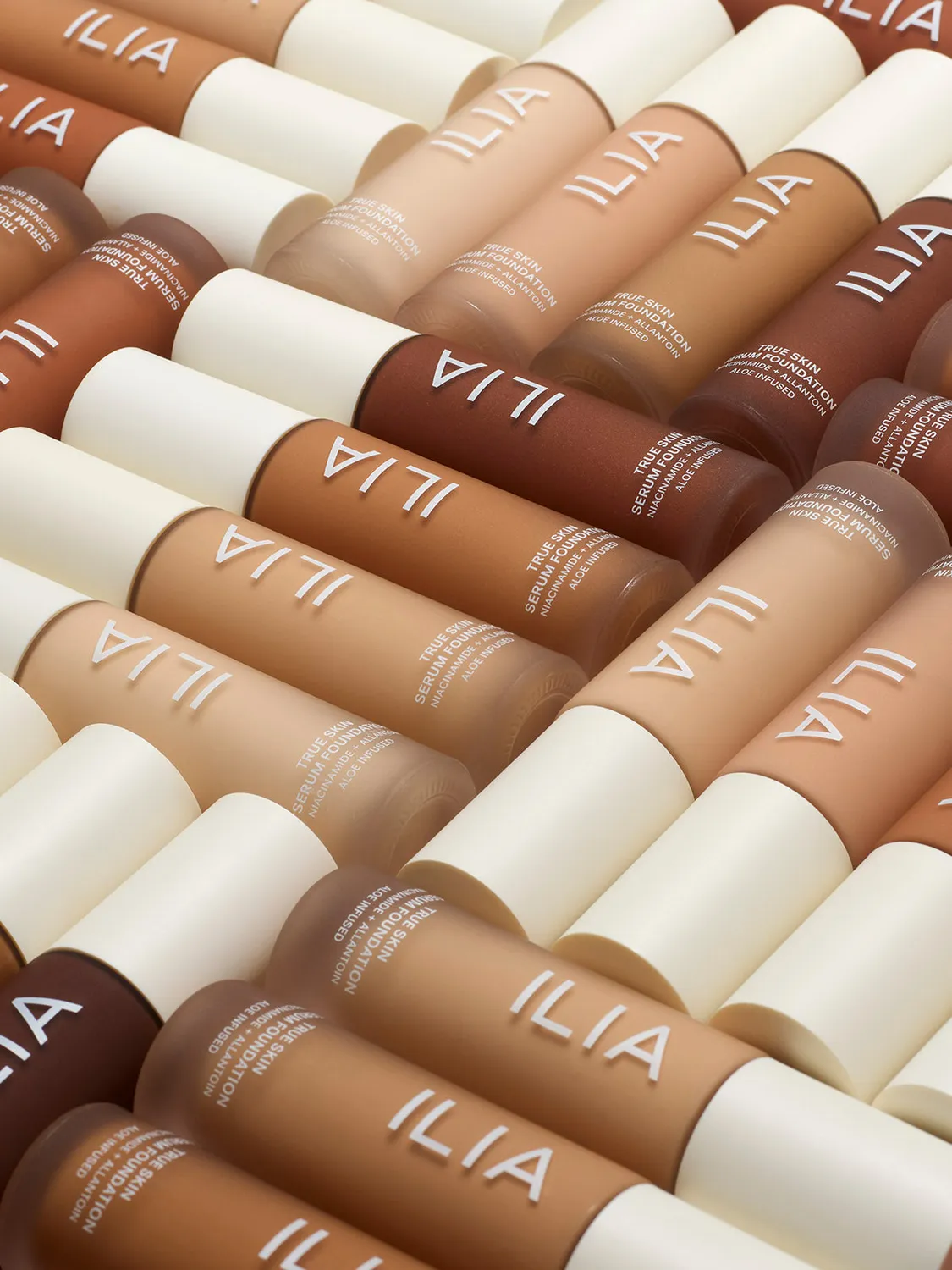 ILIA True Skin Serum Foundation Mindoro SF.25 30ml natuurlijk