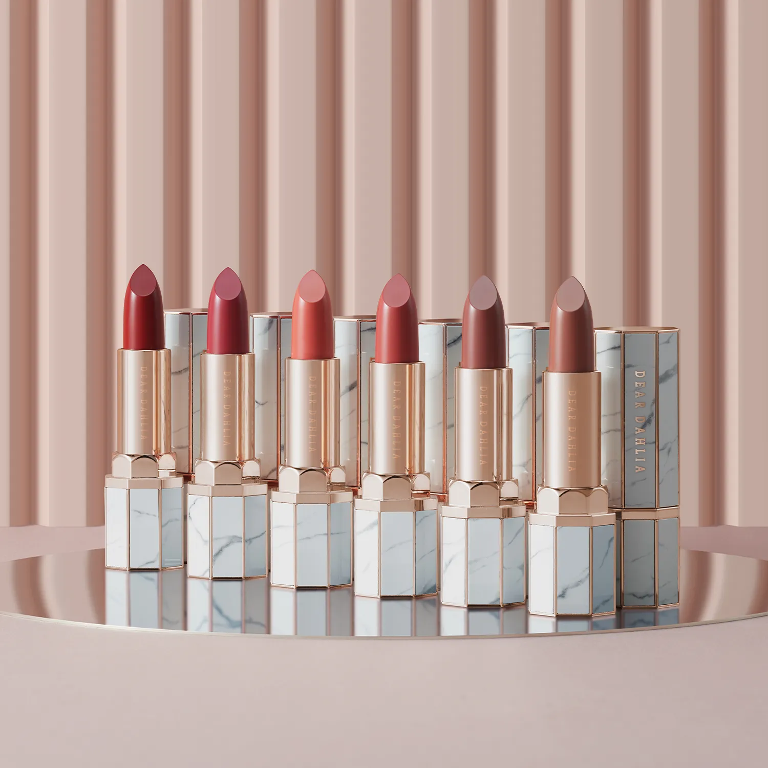 Dear Dahlia Lip Paradise Sheer Dew lipstick hydraterend sheer