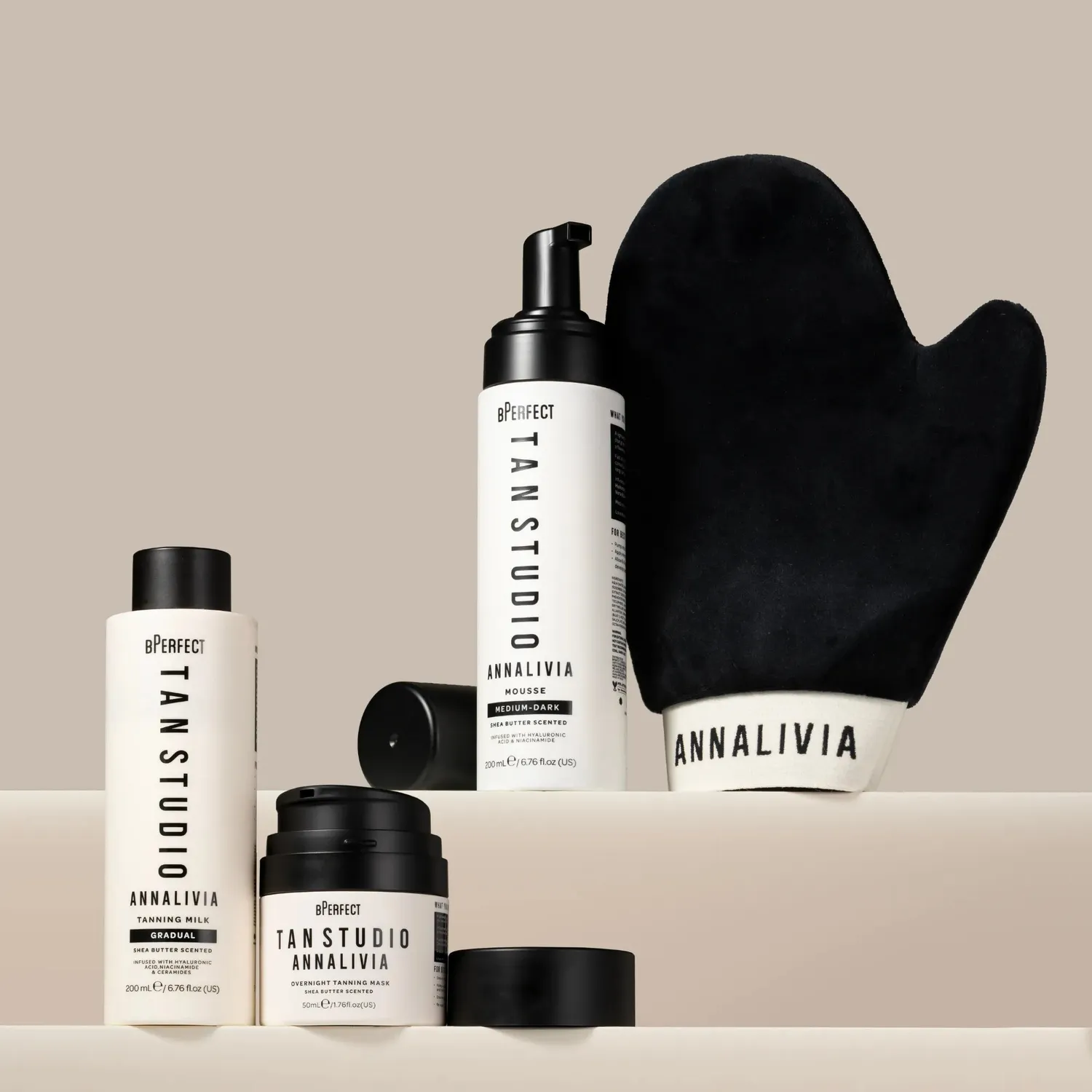 BPerfect Tan Studio Annalivia collectie zelfbruinset 4-delig brons