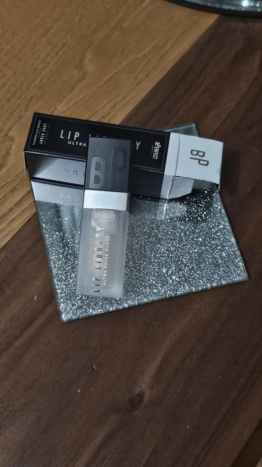 BPerfect Lip Library Lipgloss Love Story 10ml glanzend
