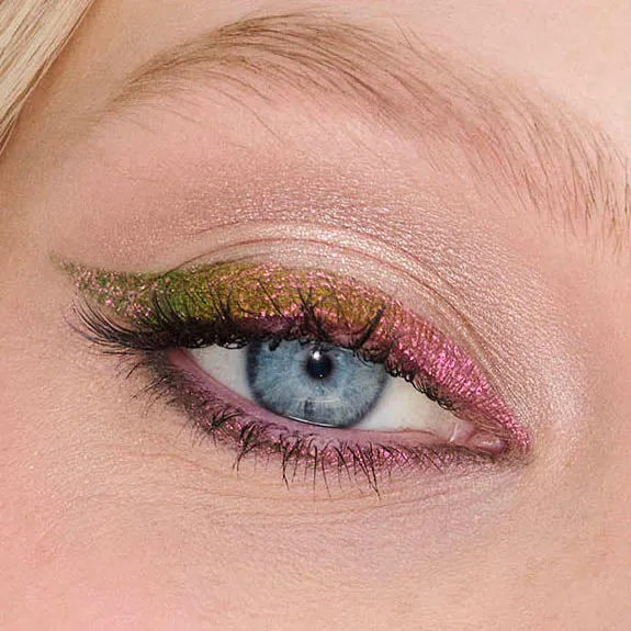Stila Stay All Day Chroma-Flash eyeliner Dragonfly chrome