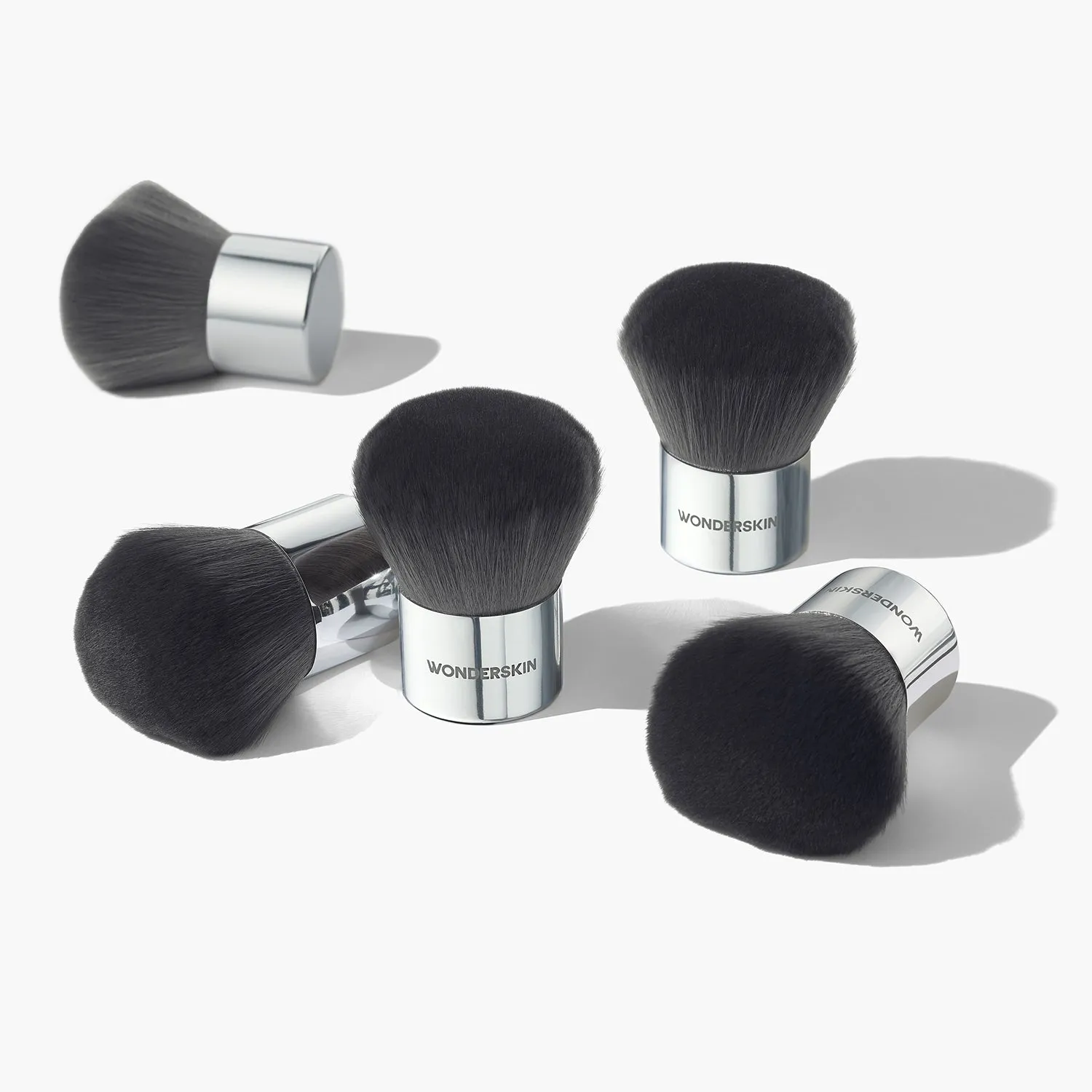 Wonderskin Kabuki Poederkwast dicht charcoal zacht