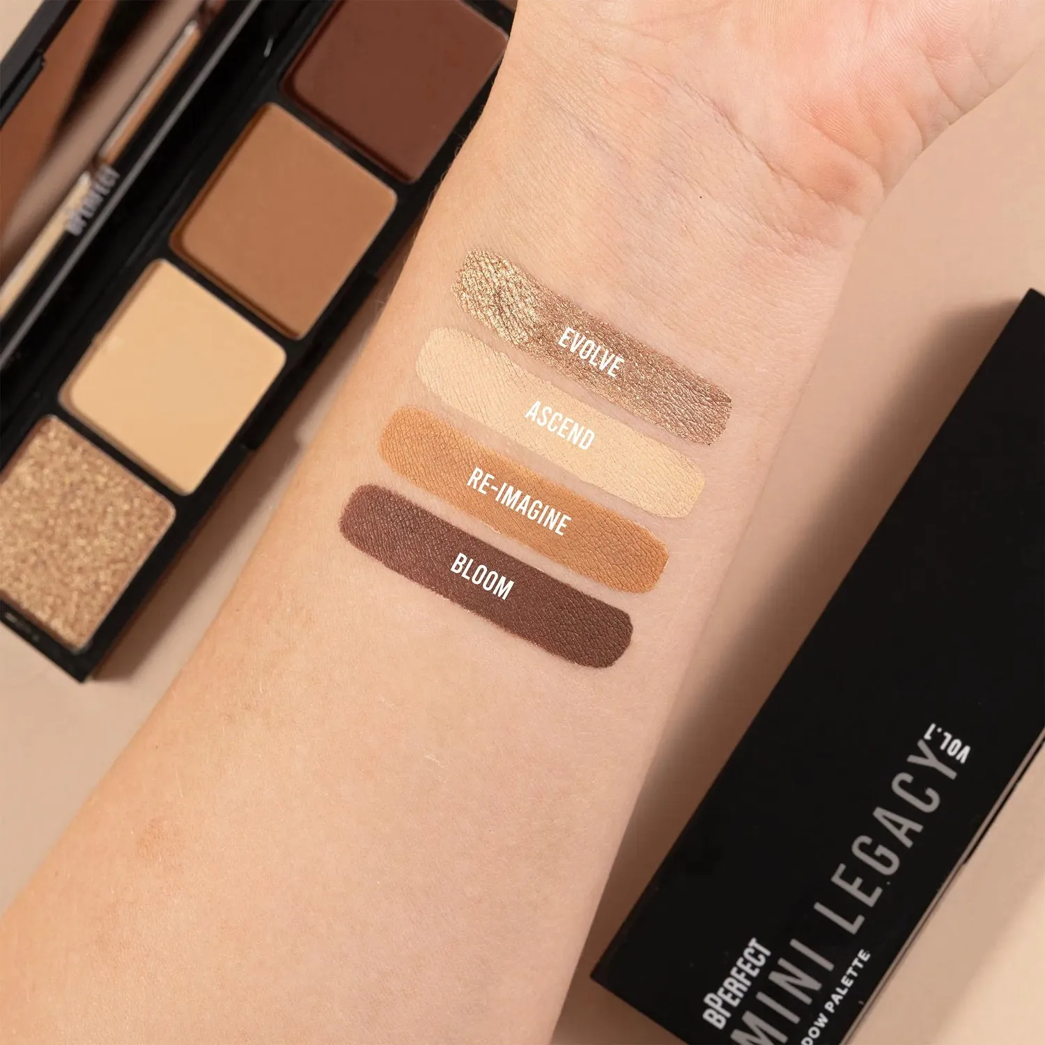 BPerfect Legacy Mini Vol 1 oogschaduwpalette 8g mat