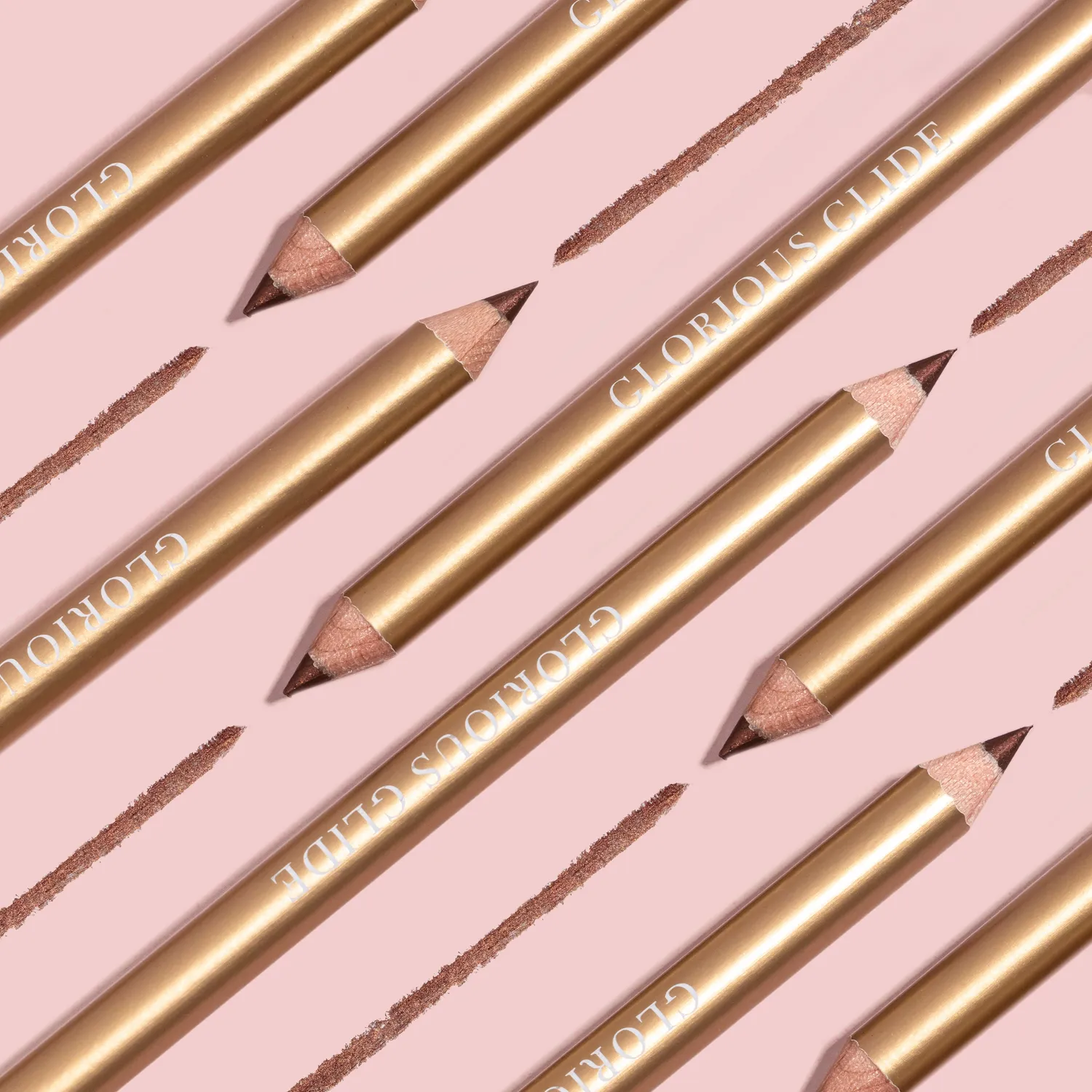 Mrs Glam Glorious Glide kohl oogpotlood 1.2g romig