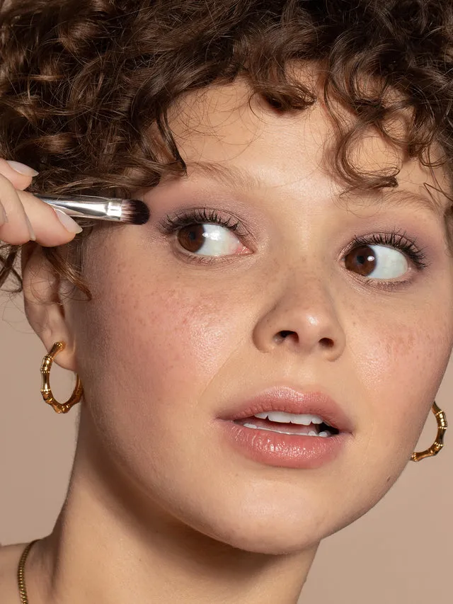 ILIA Shadow Brush oogschaduwkwast vegan hout